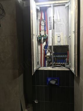 Люк под плитку Секрет 3.0, 2 створки 1250*500 Люк под плитку Секрет 3.0, 2 створки 1250*500