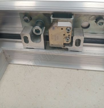 Люк под плитку Нажимной Мега Алюм 2.0, 1 створка 500*1200 Люк под плитку Нажимной Мега Алюм 2.0, 1 створка 500*1200