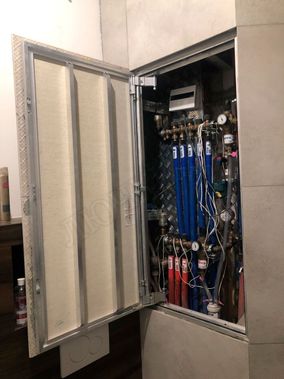 Люк под плитку Секрет 3.0 550*1250 Люк под плитку Секрет 3.0 550*1250