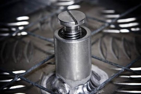 Напольный люк Премиум 54 мм 2 створки 200*1350 Напольный люк Премиум 54 мм 2 створки 200*1350